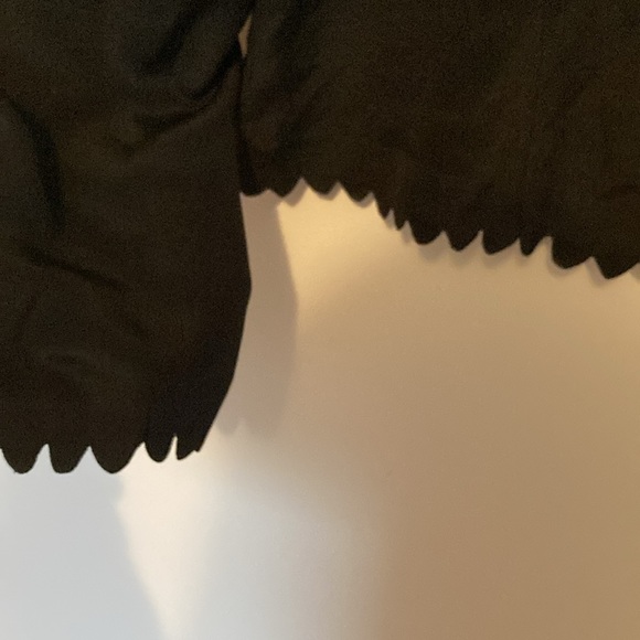 Spencer Jeremy silky satin long sleeve top. Size 8 - Picture 3 of 7